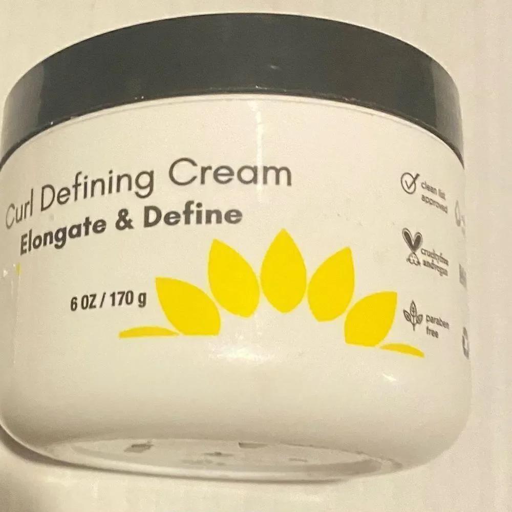Nourish &shine 🎁hydrate detangle